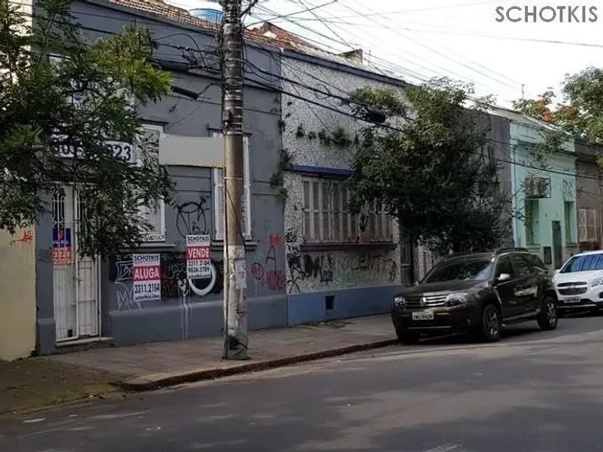 IMOBILIÁRIA SCHOTKIS ALUGA TERRENO NA GEN. LIMA E SILVA PRÓXIMO DOS PRINCIPAIS RECURSOS DA