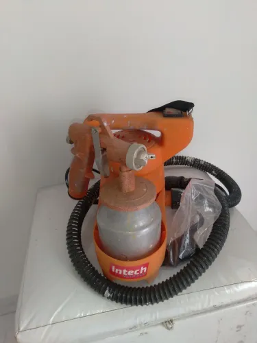 Compressor de pintura semi novo