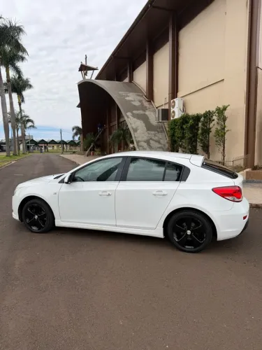 Chevrolet Cruze HB Sport LT 1.8 16V Flexp. 5P AUT 2014