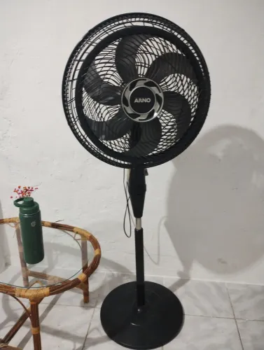 Ventilador Arno 40 cm coluna