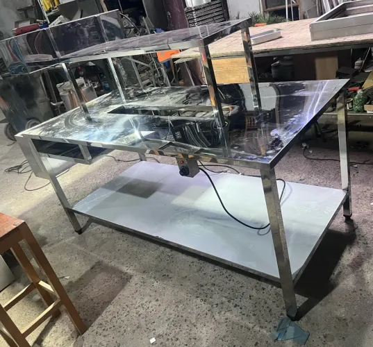 Bancada de preparo de lanches em inox aquecida 190x90x90