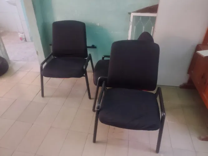 Cadeira tipo poltronas