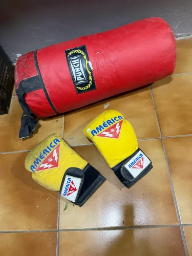 Saco de box completo com luvas