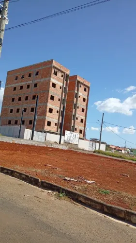 OPORTUNIDADE 3 QTs (BOA ESPERANÇA-MG) Próximo ao unissul e av. João Júlio de Faria