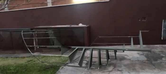 Vendo escada caracol