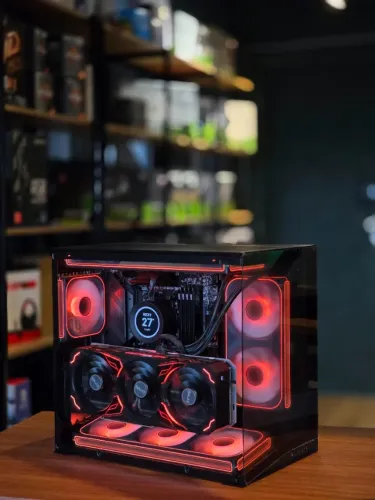 PC Gamer High-end - 9800X3D + 4080 Super + 32GB de RAM