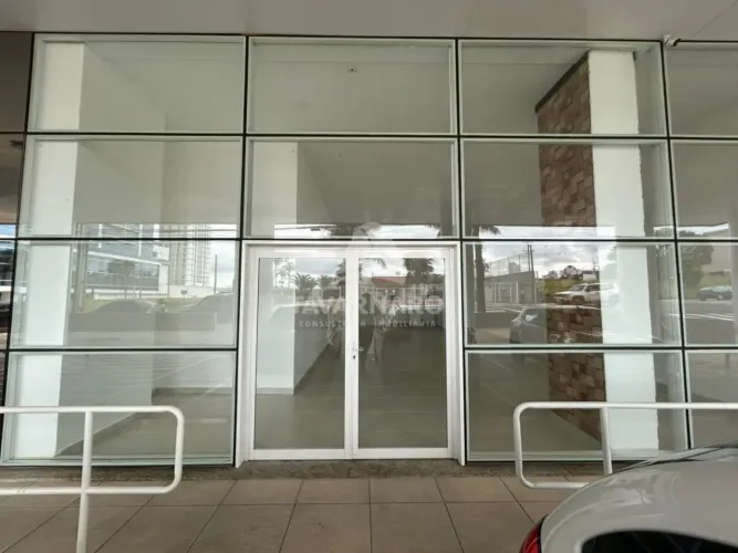 Comercial Loja em condomínio em Ponta Grossa