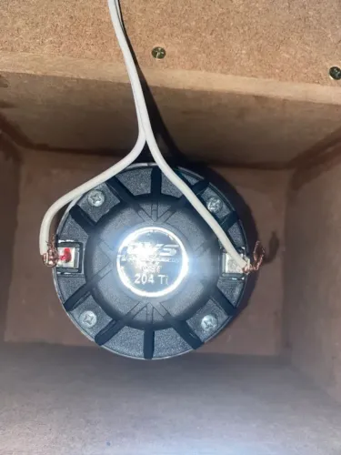 Driver ti QVS 204ti 60wrms 8 ohms + Cone de Alumínio 1125
