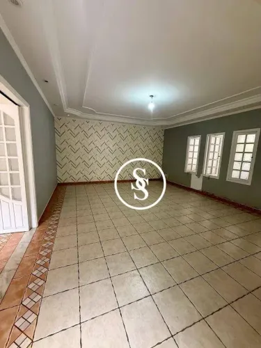 Casa térrea à venda Vila Scarpelli  Santo André com 200m², 5 dormitórios, por R$ 1.575.000