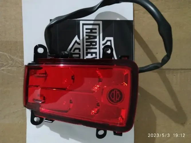 Lanterna Traseira Harley V Rod 12-17 Original - Usado