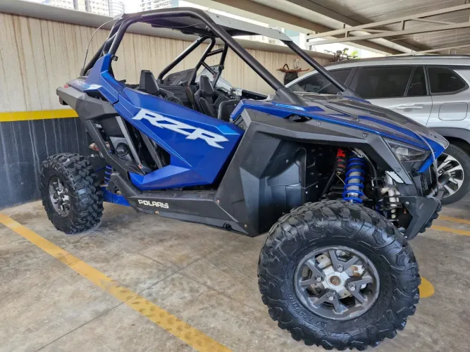 UTV Polaris Pro XP 1000 cilindradas