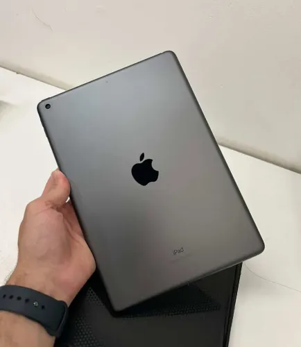 Tablet Ipad Applle 9 Geração Wifi 64gb Cinza Original 1 ano de garantia