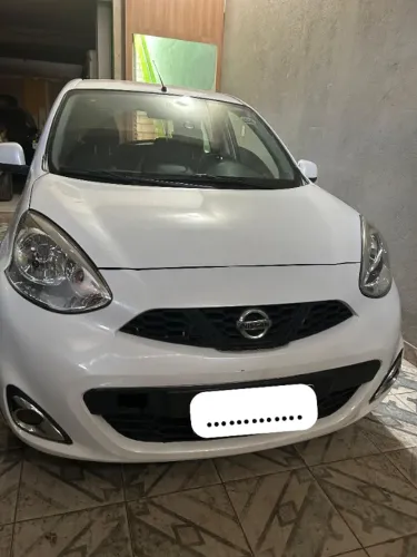 Nissan March SV 1.0 12V Flex 5P 2016