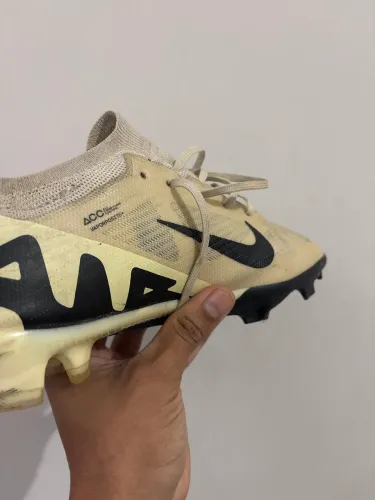 Chuteira mercurial Nike air zoom