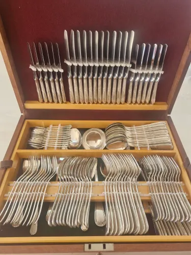 Faqueiro em prata folhada Marca WOLFF. Raridade 130 peças- anos 70  