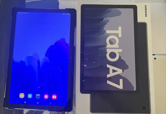 Tablet A7 usado 