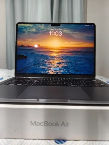macbook air with apple m2 chip