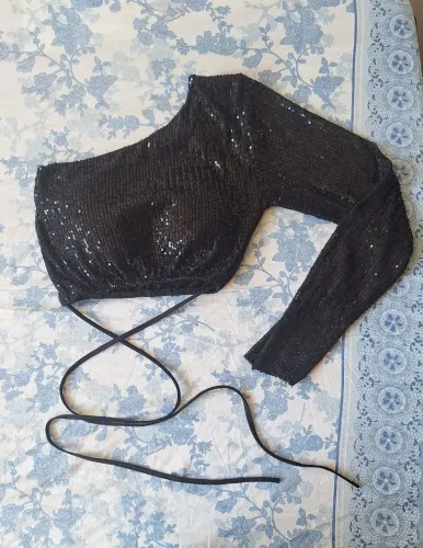 Cropped Paete M