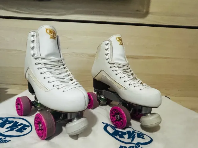 Patins Profissional Rye- Nº 35 + bolsa | Praticamente Novo usado 2x