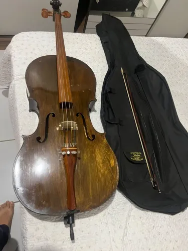 Cello