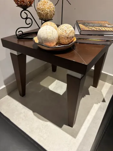 Mesinha lateral para sala