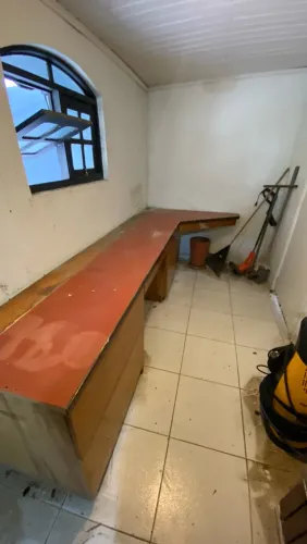 Bancada de escritório madeira lei