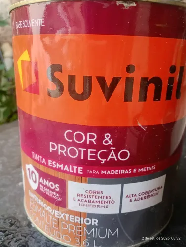 Tinta Suvinil para metais e madeiras