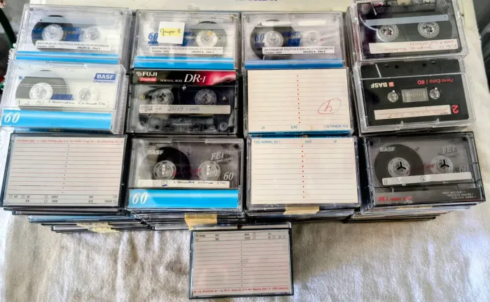 125 Fitas K7 para regravar. Valor 5 reais cada . Ou 125 por 500 reais