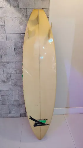 Vendo Prancha Ripwave Clássica - Tri-quilha (Bloco Bennett Foam)