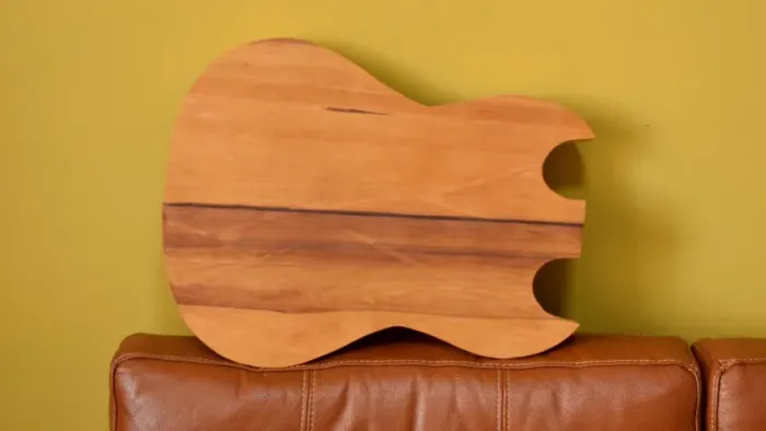 Corpo pré cortado para guitarra SG araucária destro canhoto (C294)