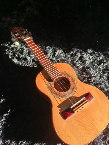 Cavaquinho Luthier Paulistinha