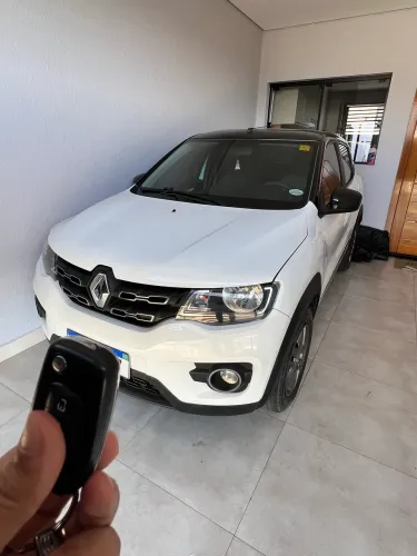 Renault Kwid Intense 1.0 Flex 12V 5P Mec. 2021