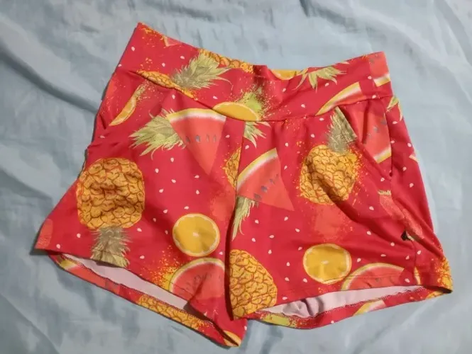 Short Feminino Estampa Frutas Colorida