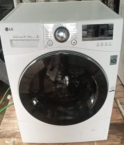 Máquina de lavar 11 kg lLG