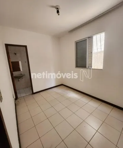 Apartamento claro e arejado com 60 m²; em excelente localização