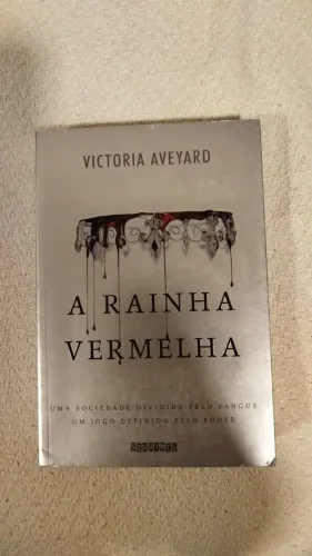 A Rainha Vermelha - Victoria Aveyard
