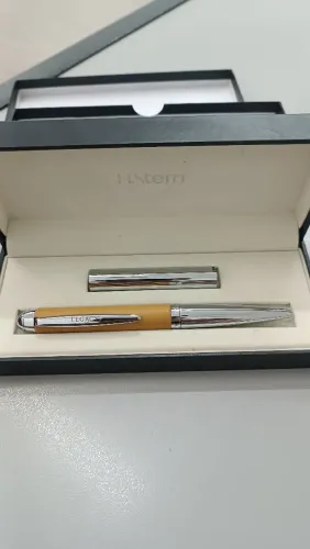 Caneta esferográfica H.Stern 