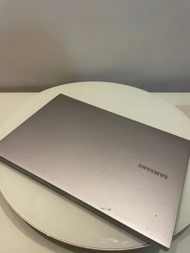 Notebook Samsung E30 core i3 
