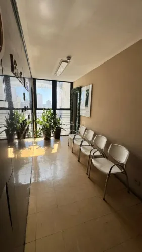 Sala Comercial Montada com Clínica Odontológica 47m² Edifício Itamaraty