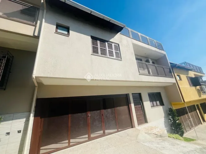 Casa em Condomínio no Chacara das pedras - Porto Alegre Iguatemi