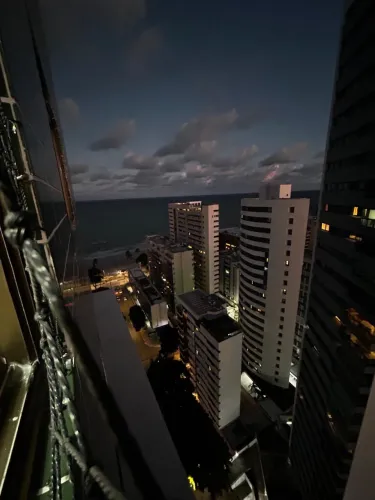 Apartamento dois quartos mobiliado perto da praia 