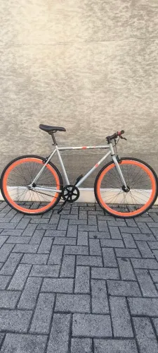 Bicicleta galp night riders caixinha posso transformar em fixa
