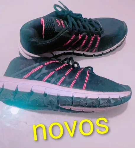 Roupas e zapato...tudo pôr 40 reais
