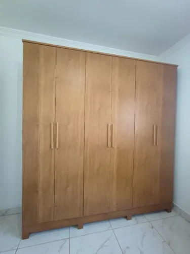 Guarda Roupa