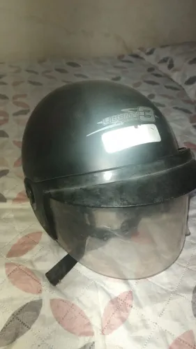 Capacete de moto ?