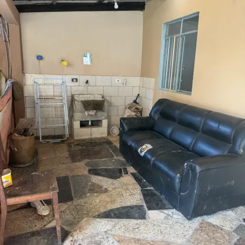 Alugo casa Hauer - próx Muffato