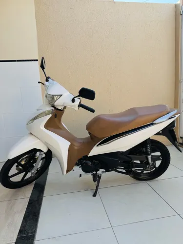Vendo Shineray Ray 50cc - 2023 (Única Dona)