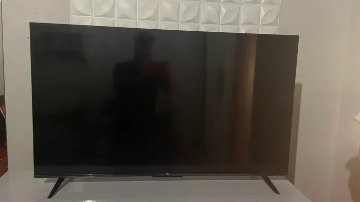 Tv TCL 50'' modelo 50P635 com defeito