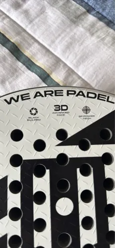 Raquete padel