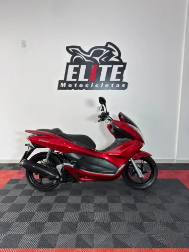 Honda PCX 150 Vermelha 2014 